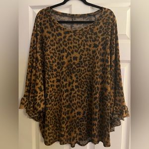 Women’s Leopard Print Blouse Size 3X